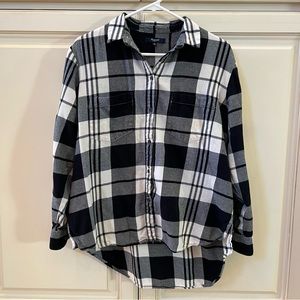Madewell Black and White Checkered Button Down Shirt